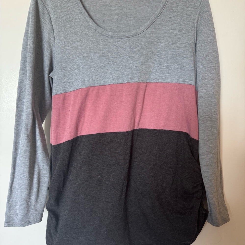 Colorblock Maternity Long Sleeve Ruched Tee Large - Picture 3 of 4